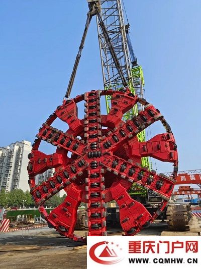 盾构机单月掘进248环 重庆轨道交通15号线建设“加速度”(图1) 盾构机单月掘进248环 重庆轨道交通15号线建设“加速度”(1)