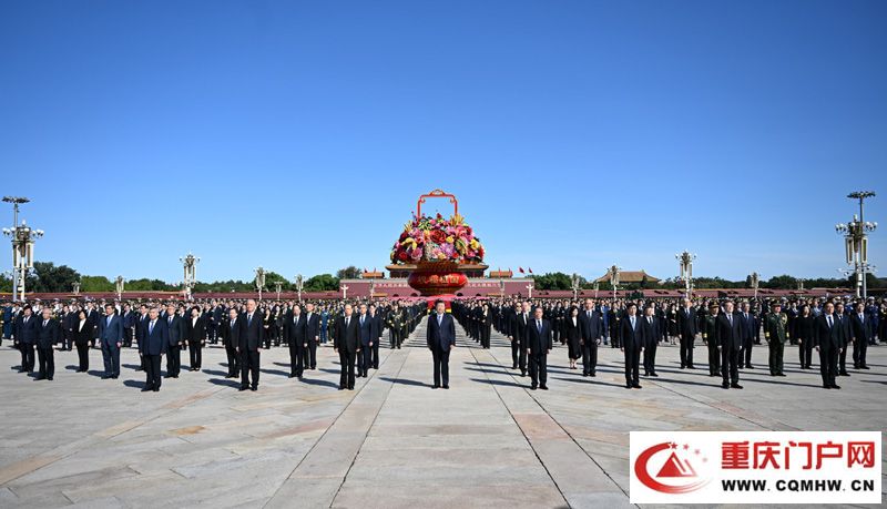 习近平等党和国家领导人出席烈士纪念日向人民英雄敬献花篮仪式(2)
