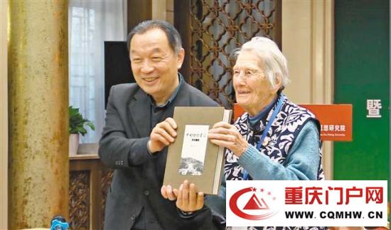 “友谊勋章”获得者、重庆市璧山区荣誉市民伊莎白逝世(图1) “友谊勋章”获得者、重庆市璧山区荣誉市民伊莎白逝世(1)