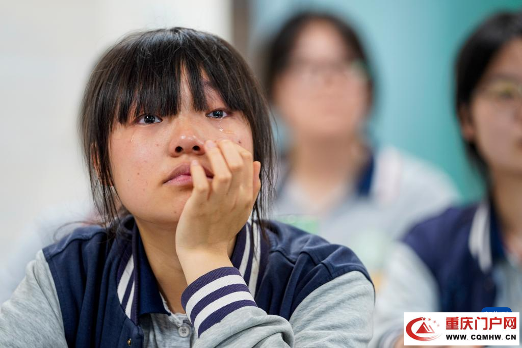 高三教师曾昕:我们站在山岗上目送(6) 高三教师曾昕:我们站在山岗上目送(6)