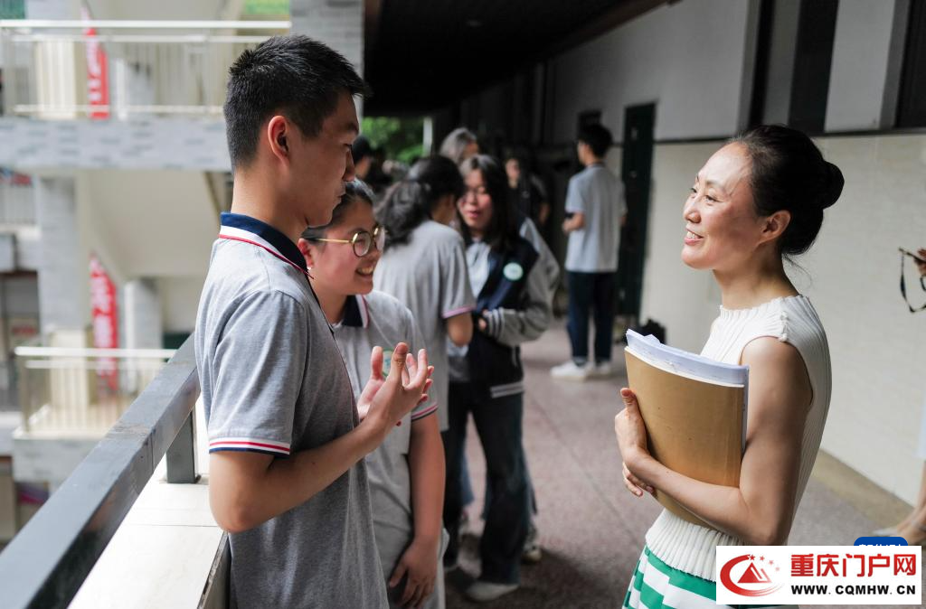 高三教师曾昕:我们站在山岗上目送(11) 高三教师曾昕:我们站在山岗上目送(11)